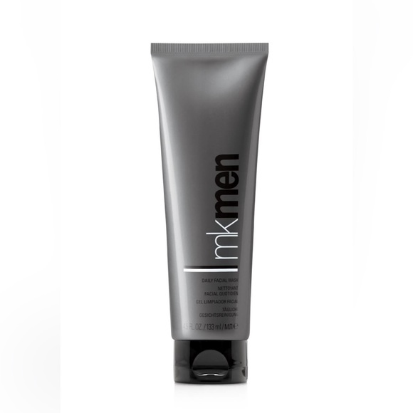 Mary Kay- Daily Facial Wash - Picture 1 of 6